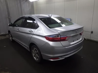 Honda GRACE  с аукциона в Японии