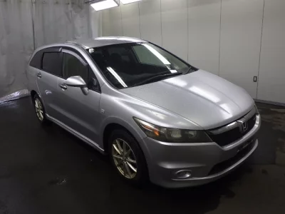 Honda STREAM  с аукциона в Японии