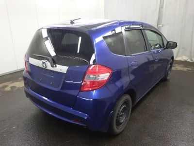 Honda FIT  с аукциона в Японии