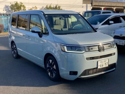 Honda STEP WAGON  с аукциона в Японии