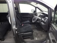 Honda STEP WAGON лот № 26154 оценка 3.5  с аукциона в Японии 5