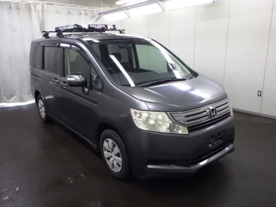 Honda STEP WAGON  с аукциона в Японии