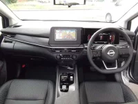 Nissan AURA лот № 13507 оценка 6  с аукциона в Японии 1
