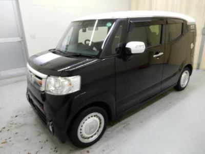 Honda N BOX SLASH