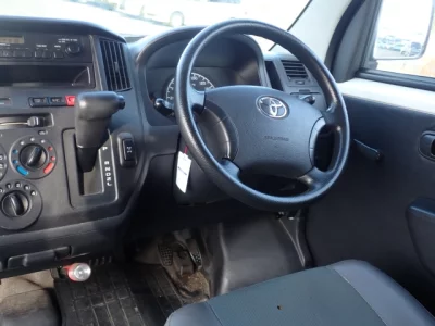 Toyota TOWN ACE VAN  с аукциона в Японии