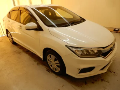 Honda GRACE  с аукциона в Японии