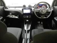 Suzuki SWIFT лот № 28033 оценка R  с аукциона в Японии 4