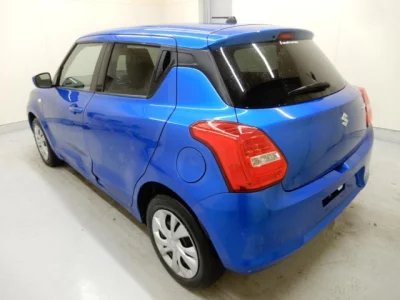 Suzuki SWIFT  с аукциона в Японии