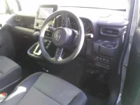 Toyota SIENTA лот № 8102 оценка R  с аукциона в Японии 2