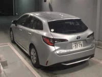 Toyota COROLLA TOURING лот № 8110 оценка R  с аукциона в Японии 1