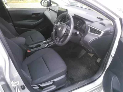 Toyota COROLLA TOURING  с аукциона в Японии
