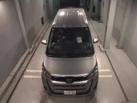 Toyota NOAH лот № 8114 оценка R  с аукциона в Японии 5