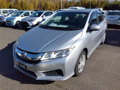 Honda GRACE  с аукциона в Японии