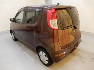 Suzuki MRWAGON