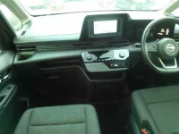 Nissan SERENA лот № 8158 оценка 4  с аукциона в Японии 7