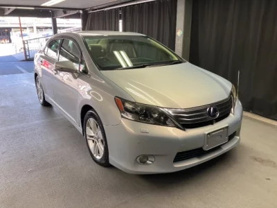 Lexus HS