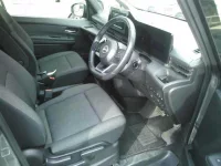 Nissan SERENA лот № 8166 оценка 3.5  с аукциона в Японии 2