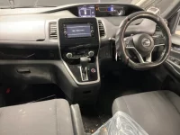 Nissan SERENA лот № 1121 оценка 3  с аукциона в Японии 3