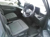 Nissan SERENA лот № 8174 оценка 3.5  с аукциона в Японии 2