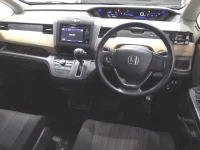 Honda FREED лот № 10198 оценка 3  с аукциона в Японии 4