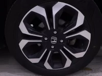 Honda FIT лот № 10203 оценка 4  с аукциона в Японии 8