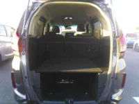 Honda FREED лот № 8189 оценка R  с аукциона в Японии 9