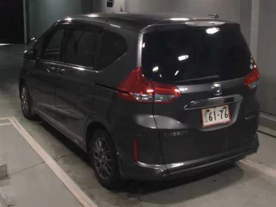Honda FREED  с аукциона в Японии