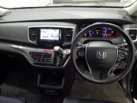 Honda ODYSSEY лот № 10215 оценка 3.5  с аукциона в Японии 4