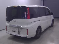 Honda STEP WAGON лот № 10217 оценка R  с аукциона в Японии 2