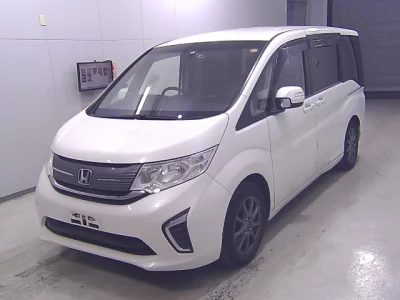 Honda STEP WAGON  с аукциона в Японии
