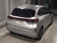 Nissan AURA лот № 8220 оценка 3  с аукциона в Японии 4