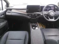 Nissan AURA лот № 8220 оценка 3  с аукциона в Японии 7
