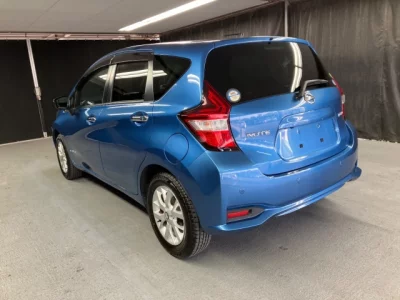 Nissan NOTE  с аукциона в Японии