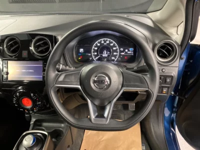 Nissan NOTE  с аукциона в Японии