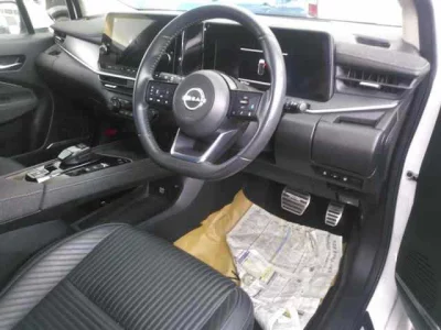 Nissan AURA  с аукциона в Японии