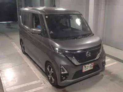 Nissan ROOX  с аукциона в Японии