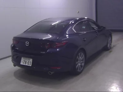 Mazda MAZDA3  с аукциона в Японии