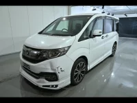Honda STEP WAGON лот № 20078 оценка R  с аукциона в Японии 1