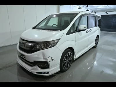 Honda STEP WAGON  с аукциона в Японии