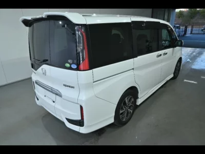 Honda STEP WAGON  с аукциона в Японии