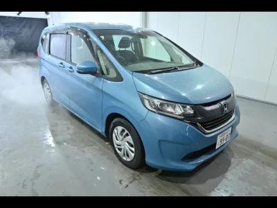 Honda FREED  с аукциона в Японии