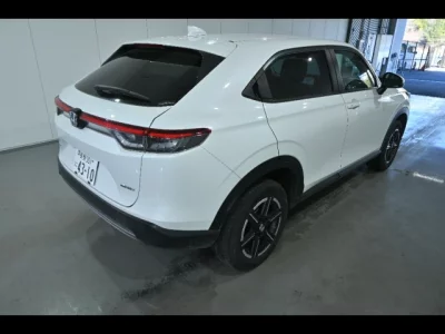 Honda VEZEL  с аукциона в Японии