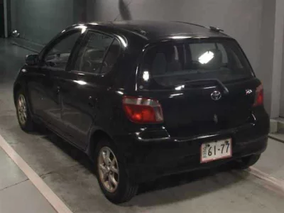 Toyota VITZ  с аукциона в Японии
