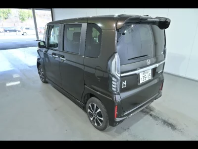 Honda N BOX  с аукциона в Японии