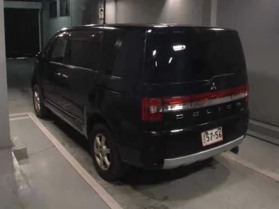 Mitsubishi DELICA D5  с аукциона в Японии