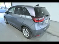 Honda FIT лот № 20176 оценка 3.5  с аукциона в Японии 3