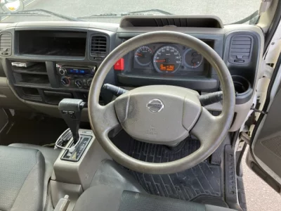 Nissan ATLAS  с аукциона в Японии