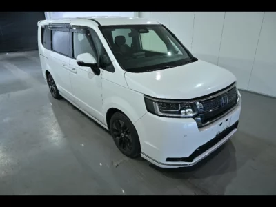 Honda STEP WAGON  с аукциона в Японии