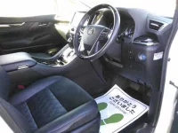 Toyota VELLFIRE лот № 304 оценка R  с аукциона в Японии 2