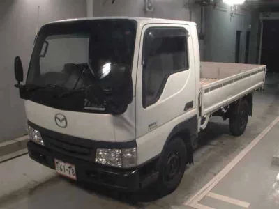 Mazda TITAN  с аукциона в Японии